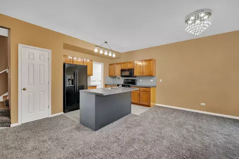 Kitchen - 23033 Ironwood Dr, Plainfield, IL 60586 photo 4 of 4