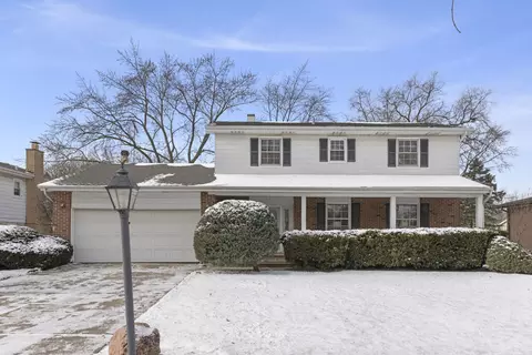 1970 Sheffield Ln, Wheaton, IL 60189