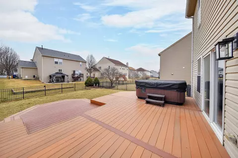 Exterior - 1029 Wise St, Elburn, IL 60119 photo 2 of 3