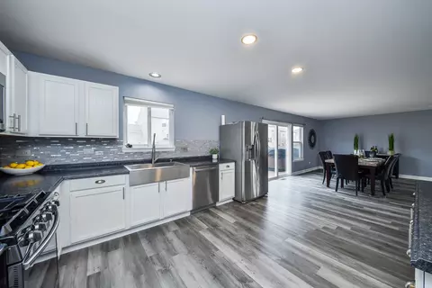 Kitchen - 1029 Wise St, Elburn, IL 60119 photo 3 of 3
