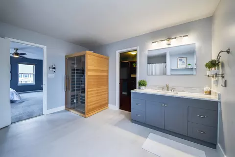 Bath - 1029 Wise St, Elburn, IL 60119 photo 1 of 3