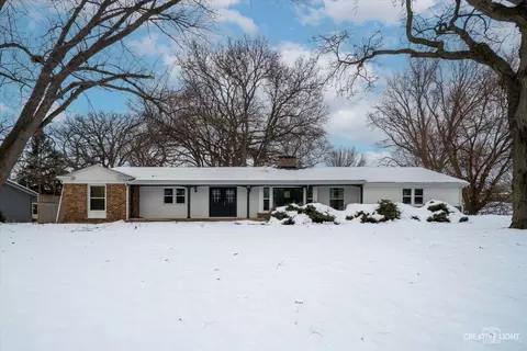 1114 Century Oaks Dr, Elgin, IL 60123