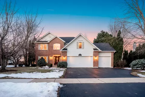 291 Morgan Valley Dr, Oswego, IL 60543