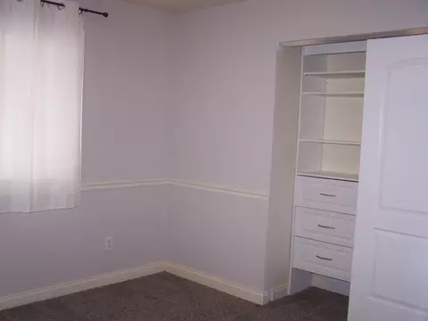 Other - 604 Devonshire Ct #B, Mchenry, IL 60050 photo 2 of 4
