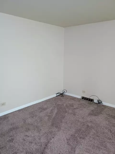 16601 Honore Ave, Markham, IL 60428 photo 3