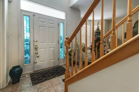 Entry Way - 25463 W Cinnamon Cir, Plainfield, IL 60585 photo 1 of 2