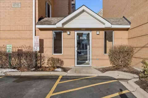 8710 W Evelyn Ln #106, Chicago, IL 60656
