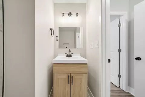 Bath - 3514 Ashland Ave, Steger, IL 60475 photo 2 of 2