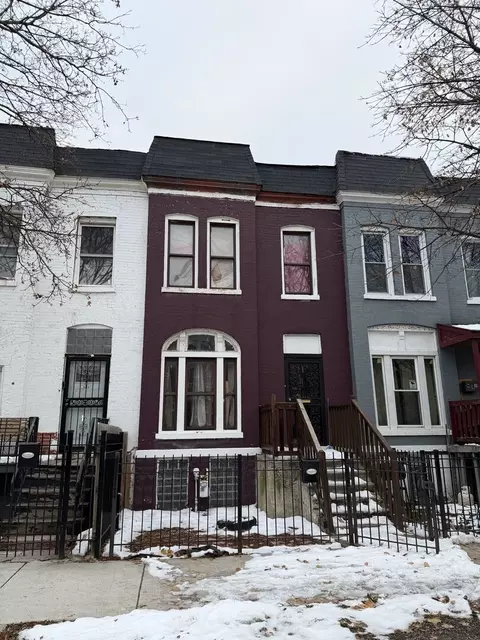207 S Troy St, Chicago, IL 60612