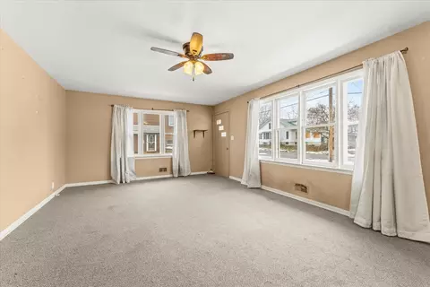 Living - 233 E Morris St, Bement, IL 61813 photo 2 of 3