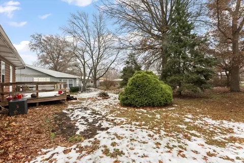 Exterior - 233 E Morris St, Bement, IL 61813 photo 1 of 5
