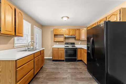 Kitchen - 233 E Morris St, Bement, IL 61813 photo 4 of 4