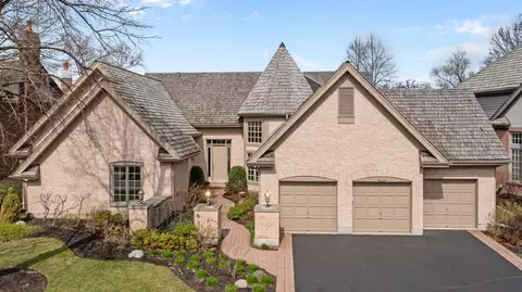 10 Lakeside Ln, North Barrington, IL 60010