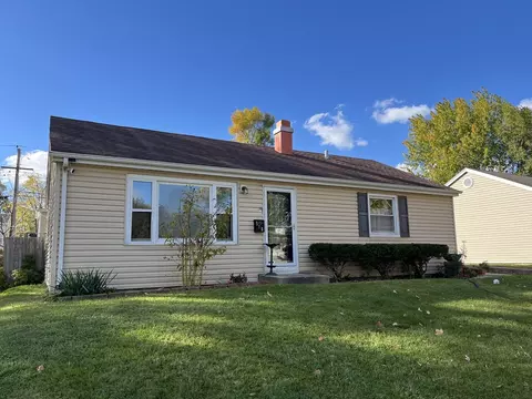 510 Tyler Dr, Carpentersville, IL 60110