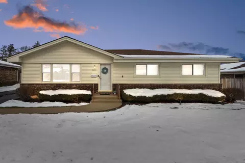 543 Victoria Ln, Wood Dale, IL 60191