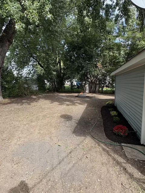 Exterior - 3608 Long Ave, Johnsburg, IL 60051 photo 7 of 9