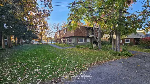 Exterior - 34966 N Forest Ave, Ingleside, IL 60041 photo 8 of 13