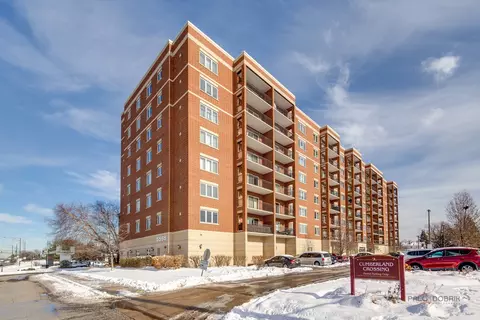 5555 N Cumberland Ave #803, Chicago, IL 60656