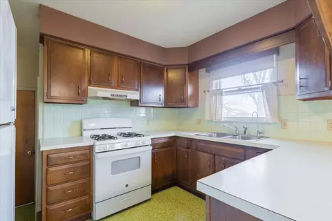 Kitchen - 304 N Main St, Mclean, IL 61754 photo 3 of 3