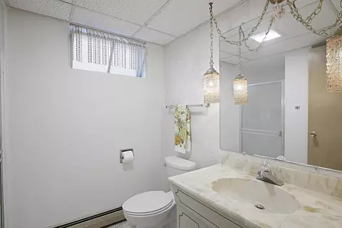 Bath - 4941 N Normandy Ave, Chicago, IL 60656 photo 3 of 3