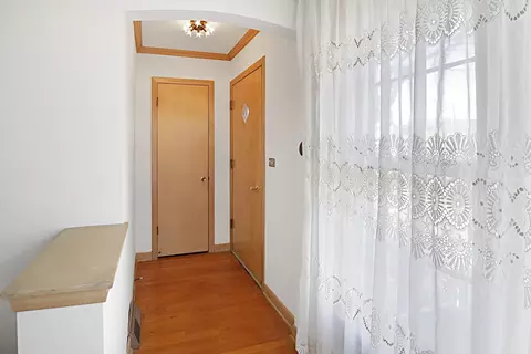 Entry Way - 4941 N Normandy Ave, Chicago, IL 60656 photo 1 of 1