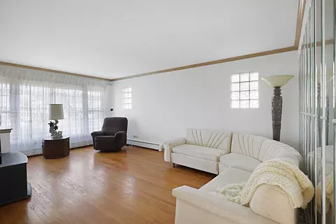 Living - 4941 N Normandy Ave, Chicago, IL 60656 photo 1 of 2