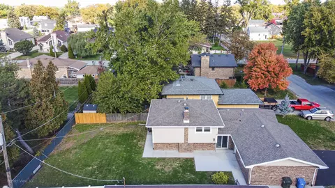 7716 Cronin Ave, Justice, IL 60458 photo 7