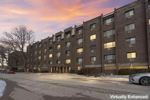 4623 N Chester Ave #206, Chicago, IL 60656