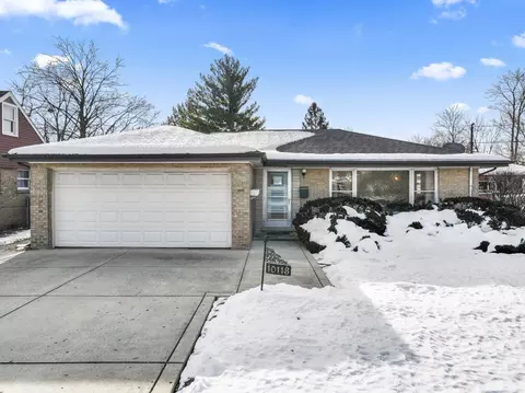 10113 W Palmer Ave, Melrose Park, IL 60164