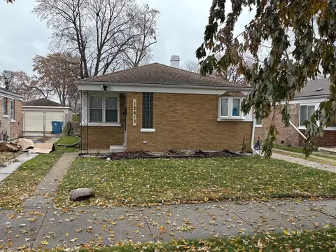 12613 S Bishop St, Calumet Park, IL 60827