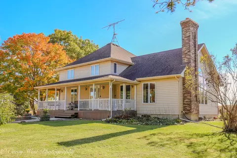 11 N315 Mcgough Rd, Hampshire, IL 60140