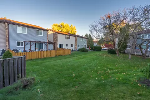 Exterior - 671 Cedarwood Ct, Wheeling, IL 60090 photo 5 of 5