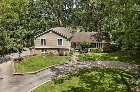 581 Aberdeen Rd, Frankfort, IL 60423