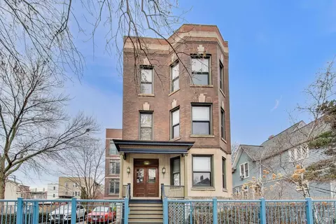 1250 W Argyle St #GF, Chicago, IL 60640