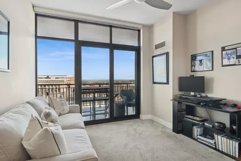 233 E 13th St #1005, Chicago, IL 60605 photo 15