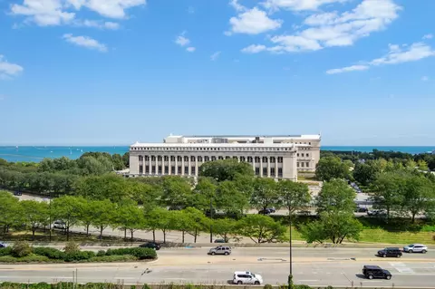 233 E 13th St #1005, Chicago, IL 60605 photo 24