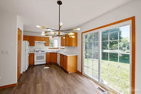 Kitchen - 1603 Valley Ridge Dr, Plainfield, IL 60586 photo 1 of 3
