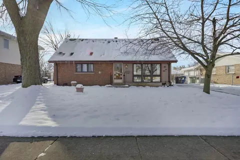 7101 Birch St, Bridgeview, IL 60455