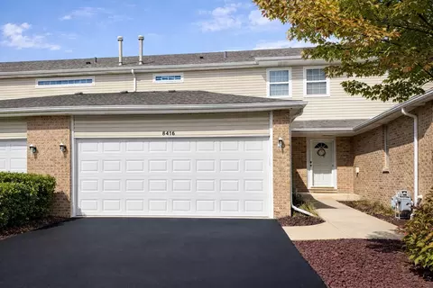 8416 Stratford Dr, Tinley Park, IL 60487