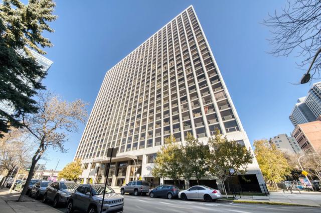 4343 N Clarendon Ave #1016, Chicago, IL 60613
