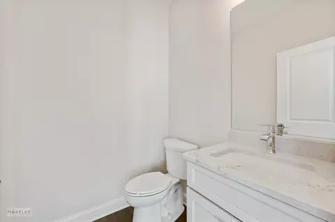 Bath - 16514 S Mueller Cir, Plainfield, IL 60586 photo 1 of 7