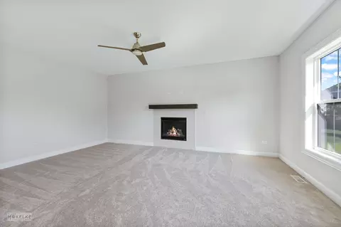 Living - 16514 S Mueller Cir, Plainfield, IL 60586 photo 3 of 3