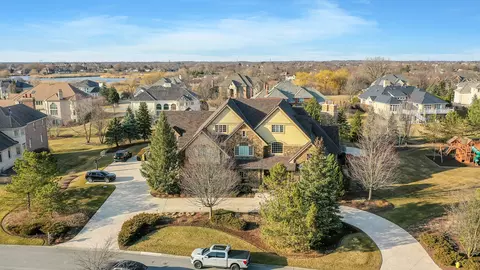 137 Singletree Rd, Orland Park, IL 60467