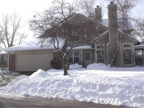 1632 Columbia Cir #4, Bartlett, IL 60103
