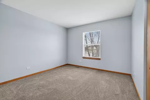 Bedroom - 1509 Donegal Dr, Minooka, IL 60447 photo 5 of 6