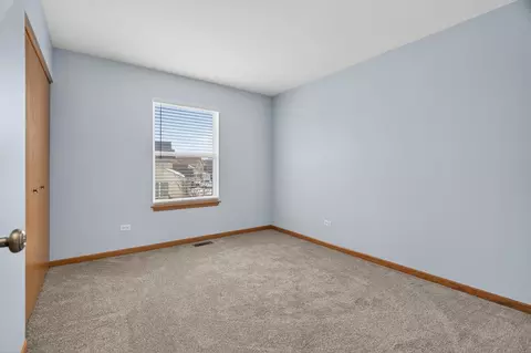 Bedroom - 1509 Donegal Dr, Minooka, IL 60447 photo 3 of 6