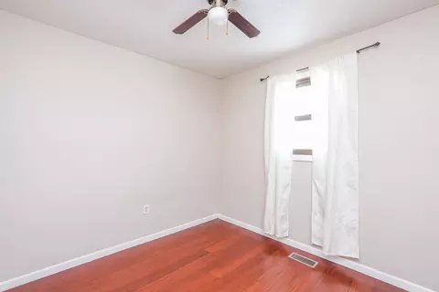 Bedroom - 165 E Baker St, Manteno, IL 60950 photo 4 of 4