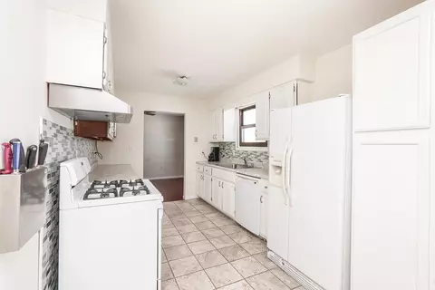 Kitchen - 165 E Baker St, Manteno, IL 60950 photo 7 of 7
