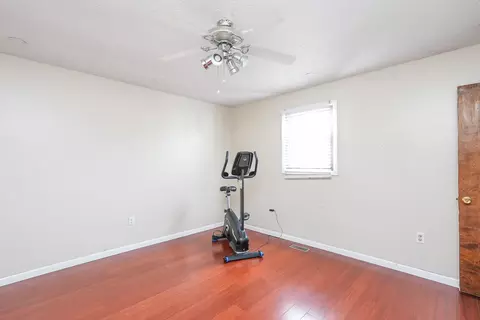 Bedroom - 165 E Baker St, Manteno, IL 60950 photo 2 of 4
