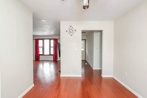 Entry Way - 165 E Baker St, Manteno, IL 60950 photo 2 of 2